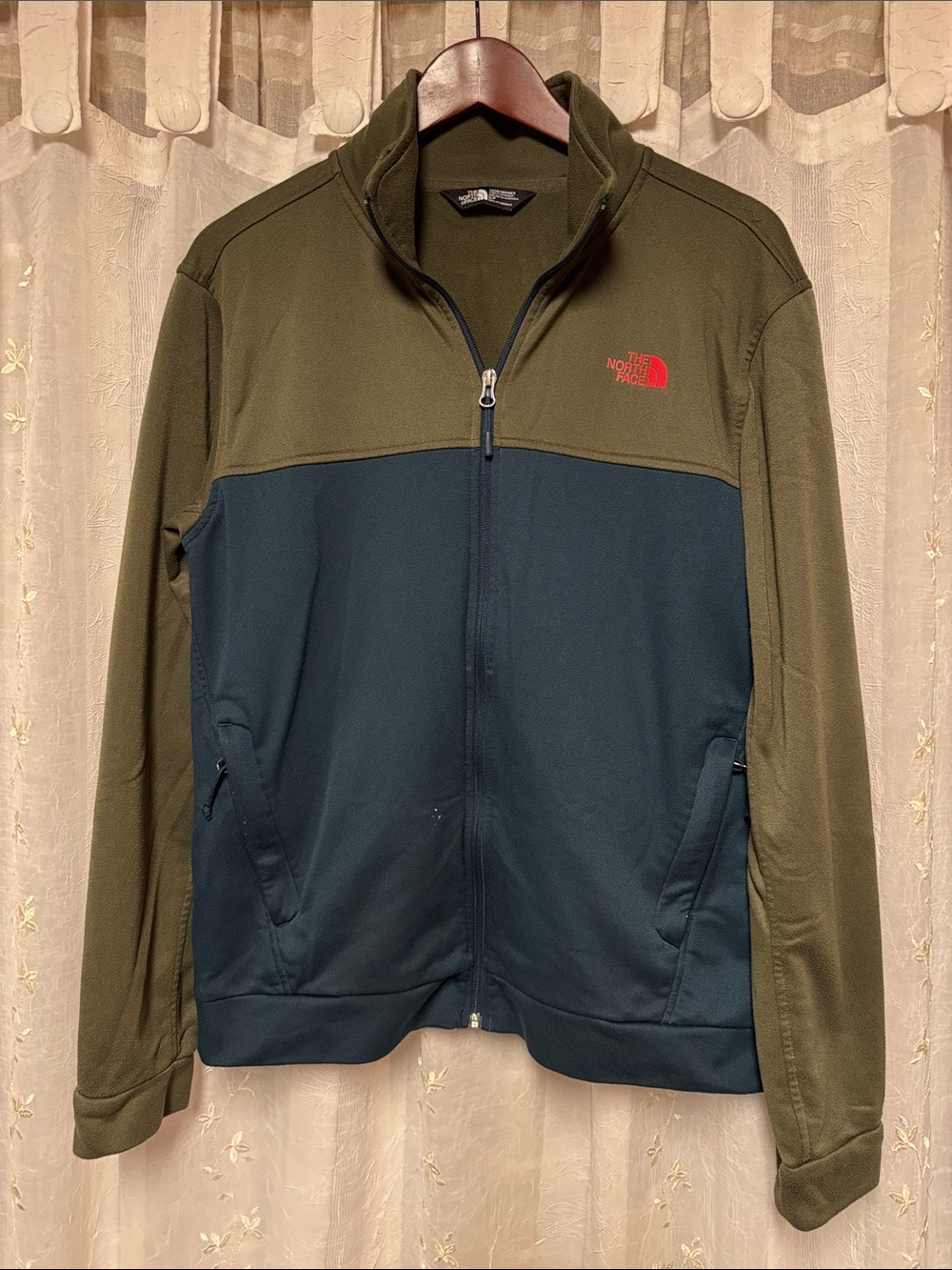 The North Face Olive & Navy Lightweight Full-Zip Shirt Jacket